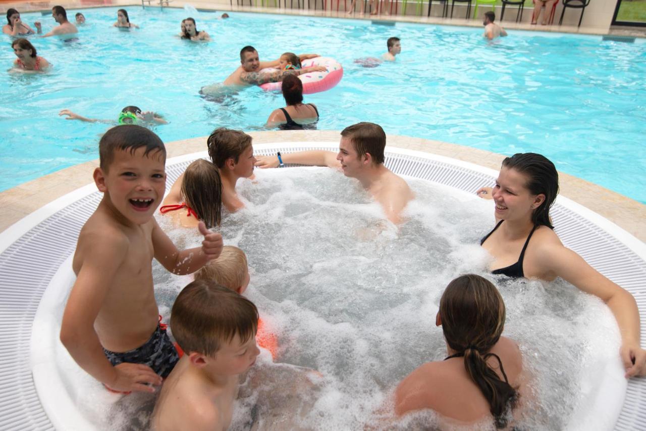 מלון לומל Camping Blauwe Meer Nv מראה חיצוני תמונה